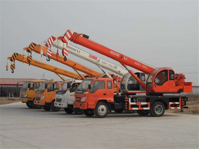 吊車出租有哪些主要型號(hào)被應(yīng)用