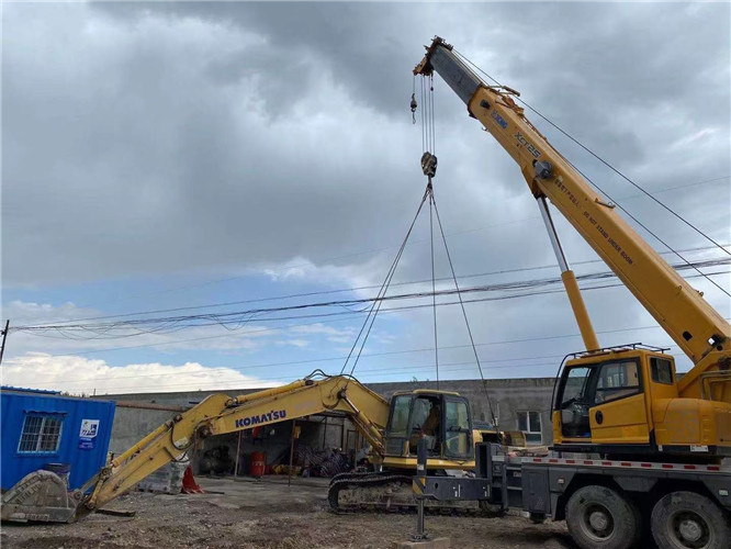 25噸吊車的工作半徑是多少？